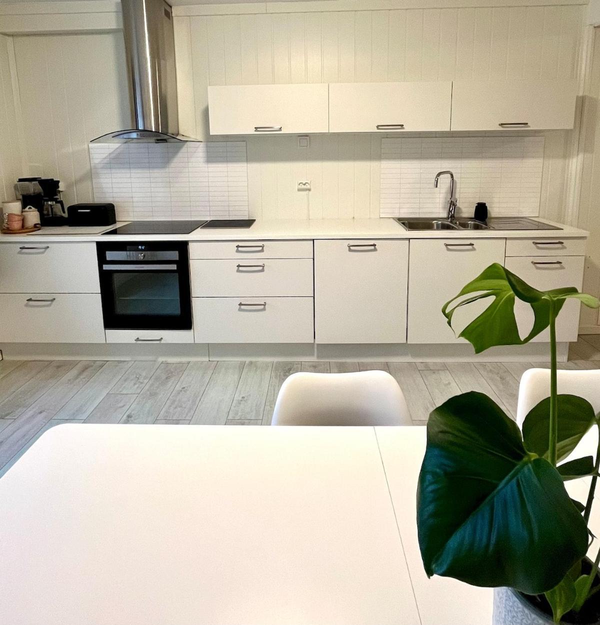 Apartment In The Heart Of Andalsnes Exterior photo